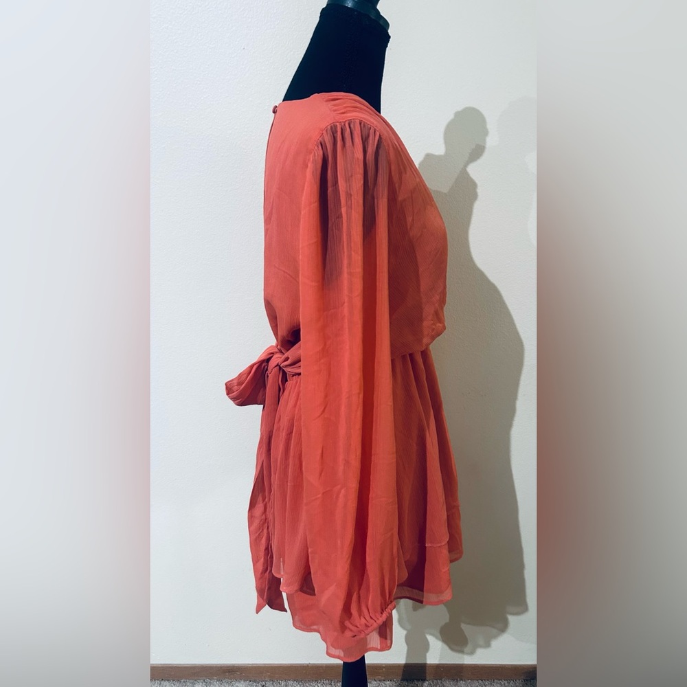 Express Coral Romper - Picture 5 of 6